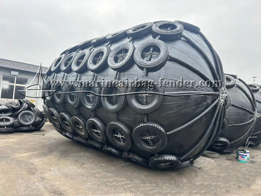 उम्र बढ़ने प्रतिरोध वायवीय रबर फेंडर आसान inflate स्टेनलेस फ्लैंज आईएसओ 17357 मानक
