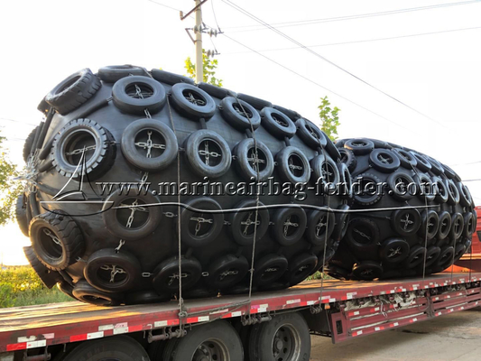 जहाजों के लिए 50kpa 80kpa वायवीय रबर फेंडर डॉक और जहाज