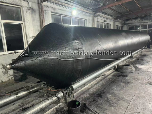 टिकाऊ inflatable समुद्री एयरबैग 0.5m - 30m आकार के लिए शिपयार्ड
