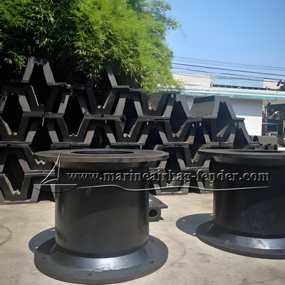 स्टेनलेस स्टील चेन के साथ अनुकूलित टिकाऊ समुद्री डॉक रबर फेंडर