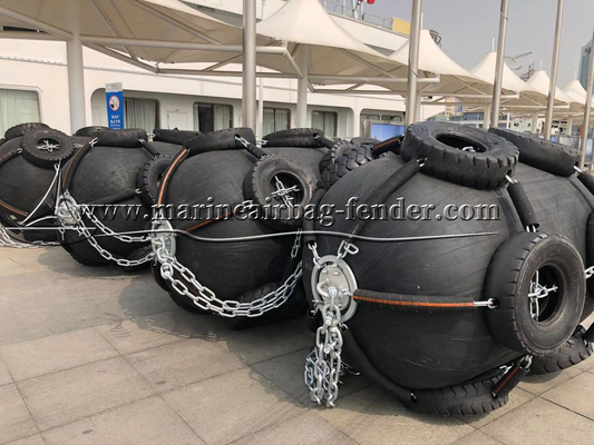 1.2m X 2m वायवीय रबर फेंडर योकोहामा प्रकार के inflatable जहाज